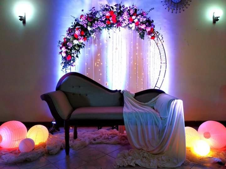 Hansika Guest Inn Buttala Buitenkant foto